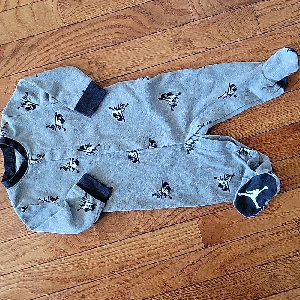 3/$12 Nike Jordan Footie One-piece 3-6m